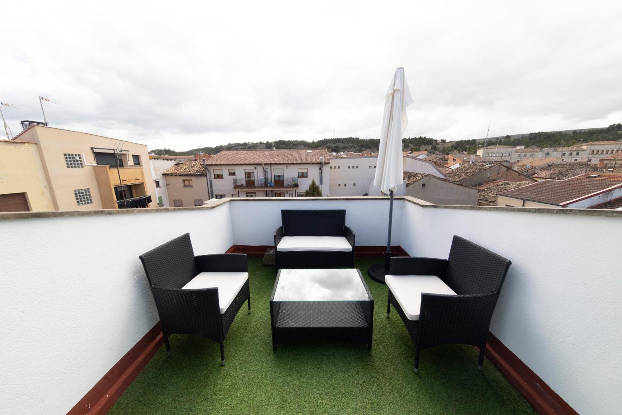 Atico Duplex Calle Mayor 엘부르고데오스마 외부 사진