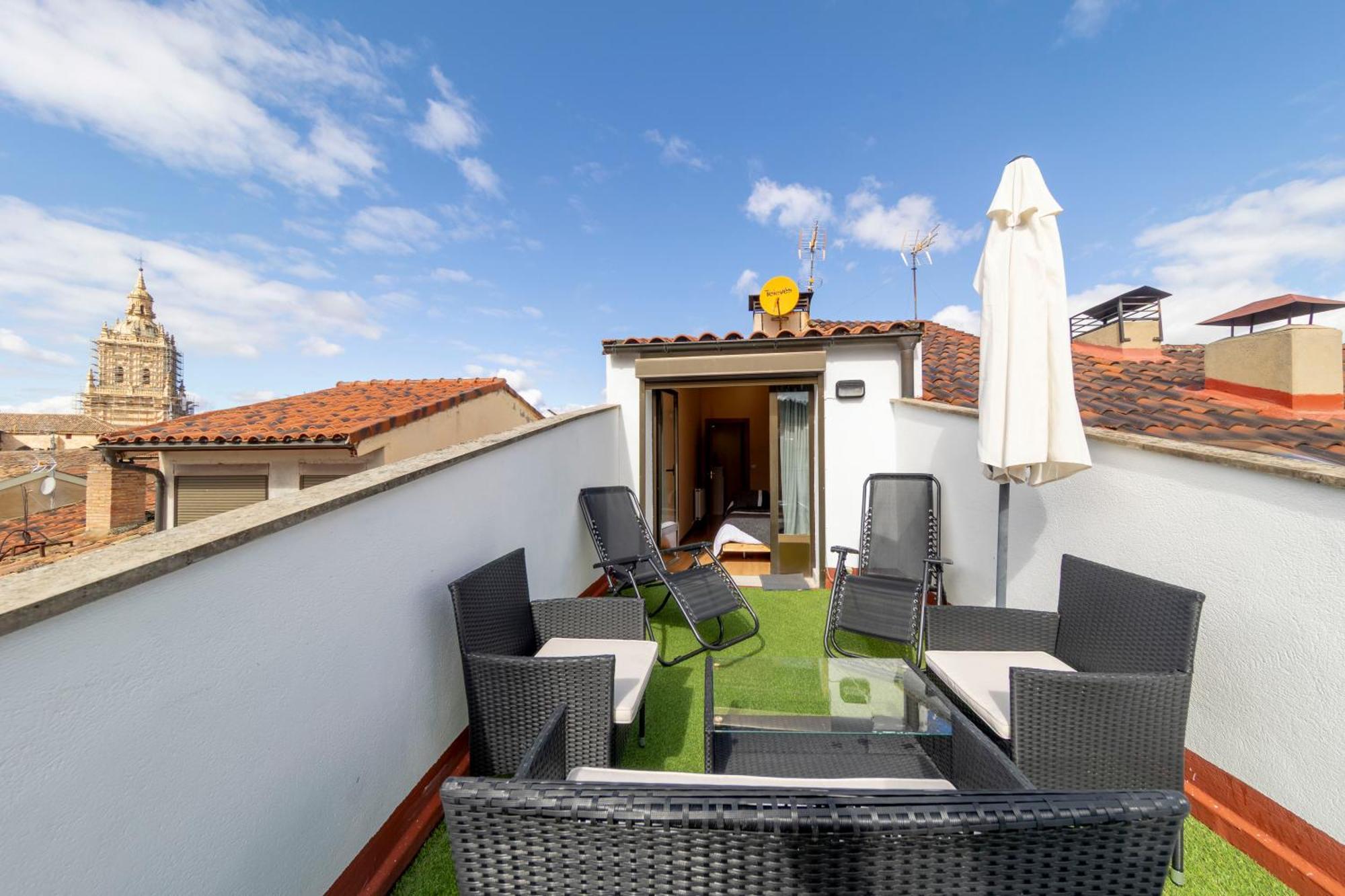 Atico Duplex Calle Mayor 엘부르고데오스마 외부 사진