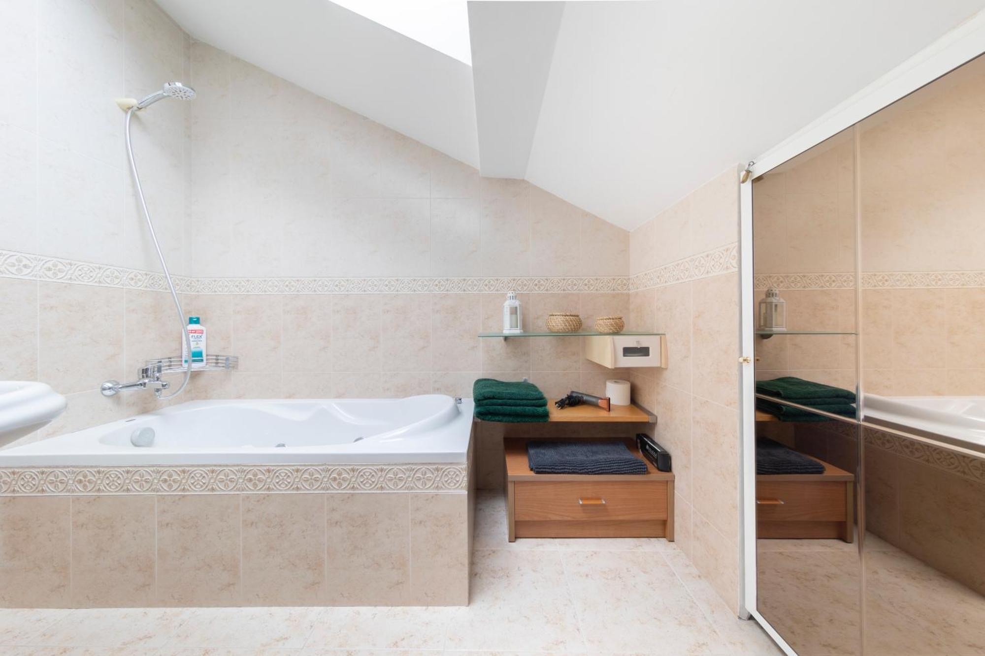 Atico Duplex Calle Mayor 엘부르고데오스마 외부 사진